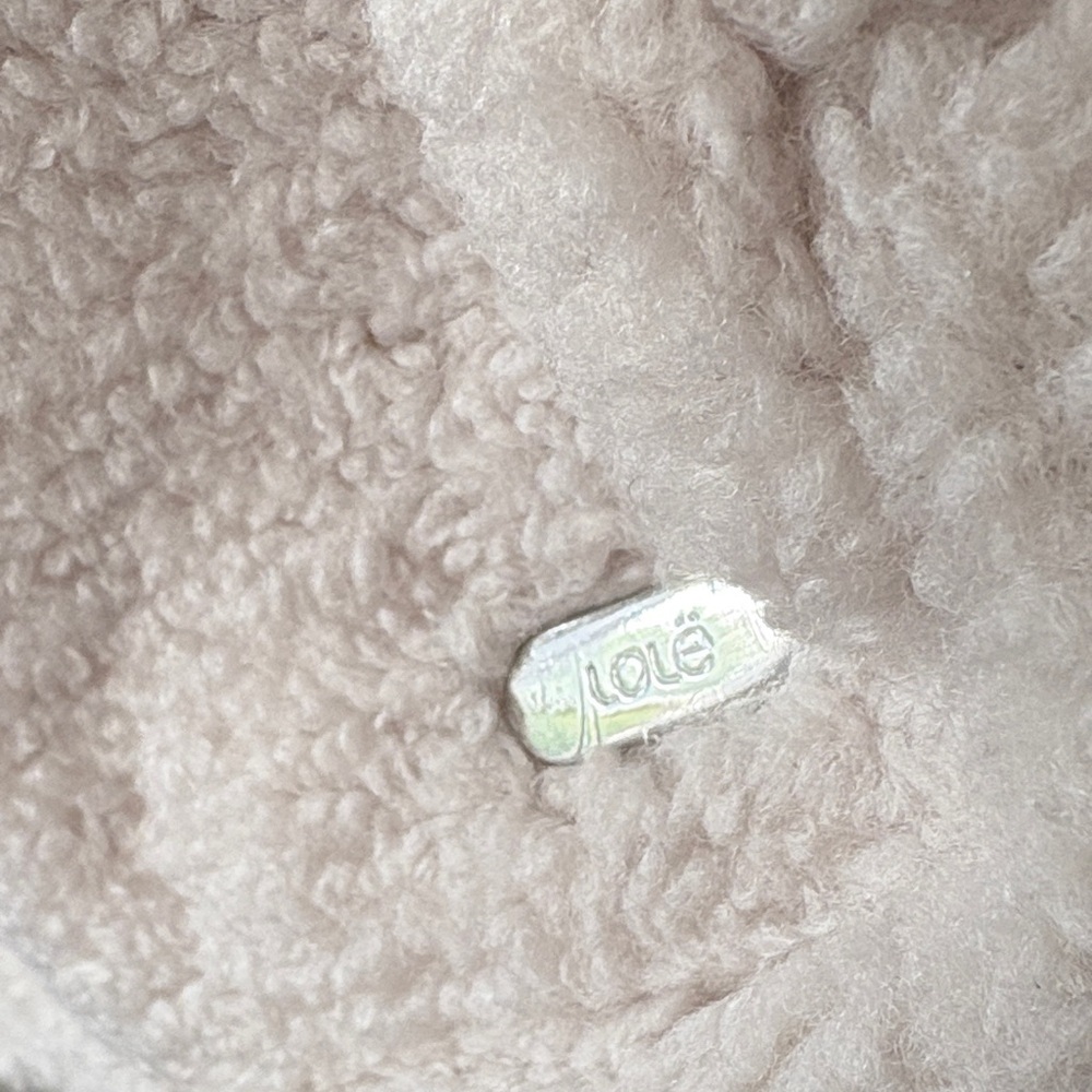 Lole NWOT Cream Sherpa Crossbody Bag - Picture 5 of 14